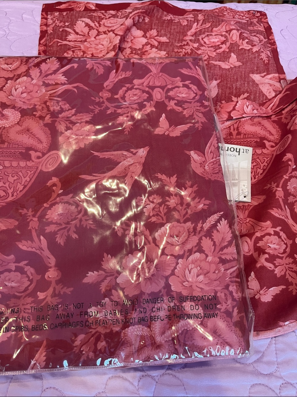 NWT NordstromAt Home Heirloom Floral Queen Duvet Cover